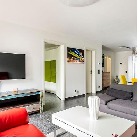 Wunderschoene Terrassenwohnung Mit Blick Ins Gruene! Meerbusch Dış mekan fotoğraf